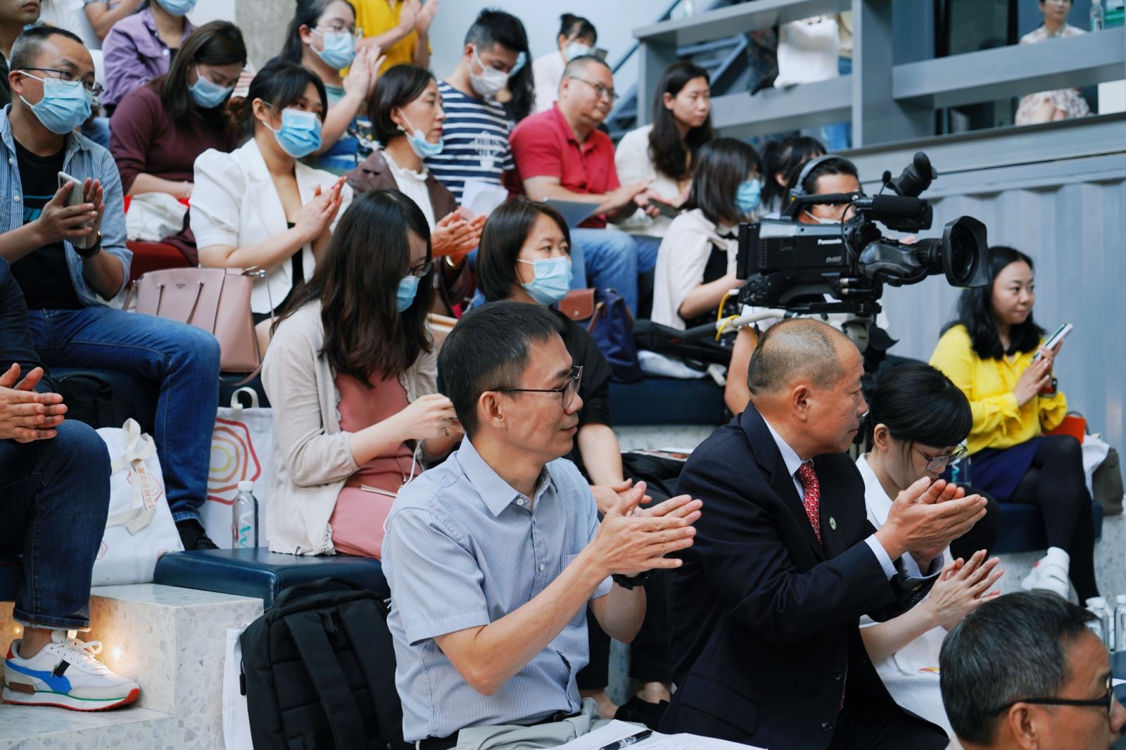 如图片无法显示，请刷新页面